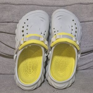 CROCS Unisex White and Yellow Sandals